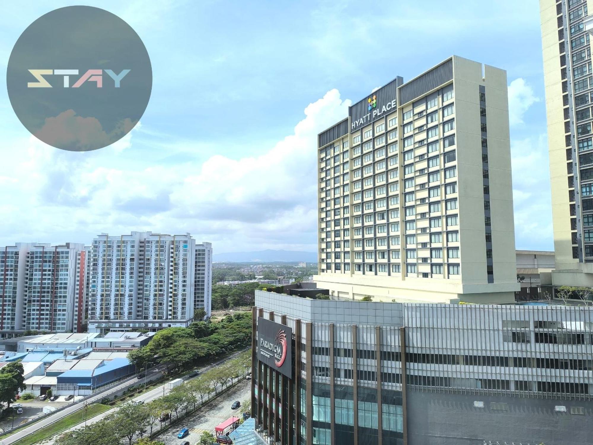 Platino 4Bedrooms Paradigm Mall Netflix By Stay Джохор Бахру Екстериор снимка